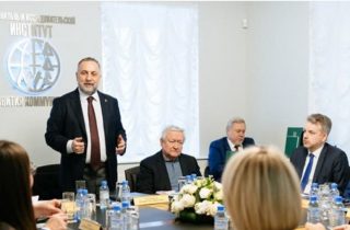 Մեծ աղմուկ բարձրացրած աշխարհաքաղաքական կոնֆերանս Մոսկվայում. ի՞նչ ծայրահեղական որակումներ է այն ստացել Արևմուտքի կողմից. «Փաստ»