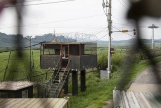Հյուսիսկորեացի զինվորները հատել են Հարավային Կորեայի սահմանը, նրանց ուղղությամբ նախազգուշական կրակ են բացել