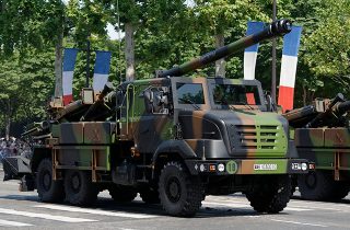 Ֆրանսիան Հայաստանին կփոխանցի CAESAR-ի պահեստամասեր և 155 մմ տրամաչափի զինամթերք.  Forces Operations Blog