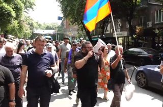 Մեզ պետք է հայկական շահը պաշտպանող նոր իշխանություն. իրազեկման ակցիա՝ Երևանում