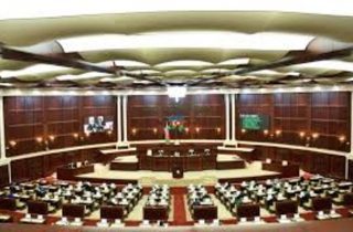 Ադրբեջանի իշխող քաղաքական ուժն առաջարկել է լուծարել խորհրդարանը