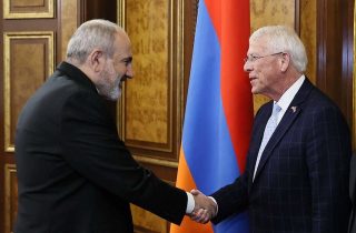 Փաշինյանն ու Ռոջեր Ուիքերը մտքեր են փոխանակել Հայաստանի և Ադրբեջանի միջև խաղաղության պայմանագրի շուրջ քննարկումներից