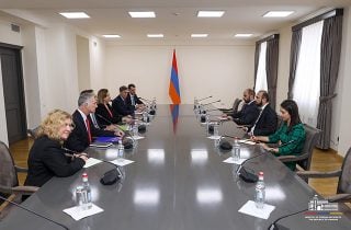 Արարատ Միրզոյանն ընդունել է ԱՄՆ պետքարտուղարի փոխտեղակալ Ջոշուա Հաքին