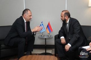 Միրզոյանն ու Հունաստանի ԱԳ նախարարը քննարկել են Հայաստան-ԵՄ գործընկերության նոր օրակարգի քայլերը