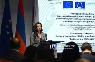 Մանասան վստահեցնում է, որ իշխանությունների կողմից իր գործունեությանը միջամտելու փորձեր չեն եղել