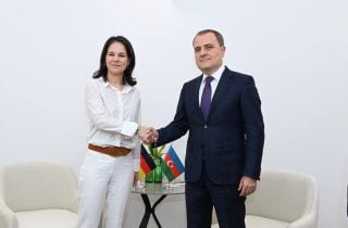 Բերբոքն ու Բայրամովը քննարկել են Երևան-Բաքու կարգավորման գործընթացը