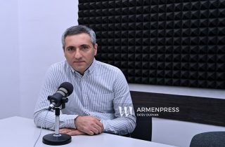 Ծխելը, խմելը և վատ սննդի ընդունումն ավելացնում են արյան խոլեստերինի քանակը, որն էլ բերում է անոթային աթերոսկլերոզ հիվանդության