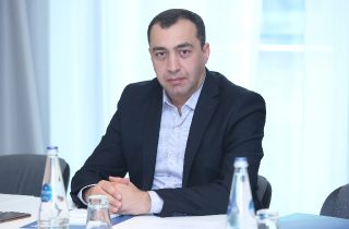 «Կառավարությունում մարդ կա՞, որ հասկանում է, թե ինչ է խոսում, հատկապես ֆինանսատնտեսական բլոկի պատասխանատուները». Վահագն Սարոյան