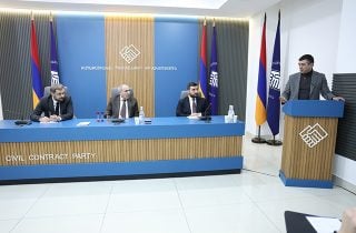 ՔՊ-ն գողականների է խառնել Գյումրիի ընտրություններին. «Հրապարակ»