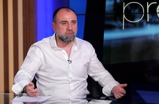 Հետաքրքիր է  Սամվել Կարապետյանին հարազատ համարող բիզնես էլիտայի քանի ներկայացուցիչ երիկամի սուր ցավով կհայտնվի հիվանդանոցում, որ չխառնվի. Ռուբեն Մխիթարյան