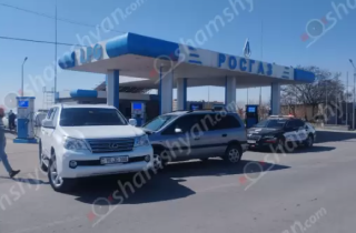 Մասիսում բախվել են «Lexus GX 460»-ը և «Opel Zafira»-ն