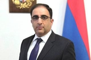 Անդրանիկ Հովհաննիսյանը համատեղության կարգով դեսպան է նշանակվել նաև Սլովակիայի Հանրապետությունում