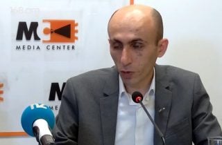 Խաղաղության այս համաձայնագիրը պետք է պատռվի ու մի կողմ նետվի. Արտակ Բեգլարյան