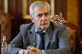 Ծերուկն անկառավարելի է դարձել. Անդրանիկ Քոչարյանն ընդդեմ ՔՊ խմբակցության. «Ժողովուրդ»