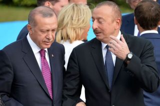 «Ադրբեջանն ու Թուրքիան ունեն ռազմական սցենար, գործողությունների կգնան, երբ համոզված լինեն, որ միջազգայնորեն ընկալելի կդարձնեն իրենց «ձեռքբերումը»». Տաթևիկ Հայրապետյան