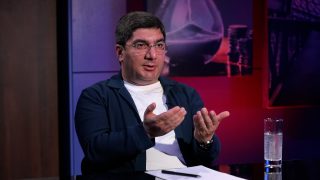 Քաղաքը ղեկավարում է փայատիրական սկզբունքով… սրանք երևանցիներից «մուռ» են հանում, եթե չվռնդենք՝ ավելի վատ է լինելու. Մեսրոպ Մանուկյան