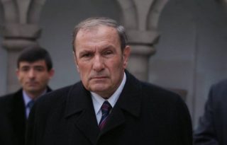 Լևոն Տեր-Պետրոսյանը վիրահատվել է