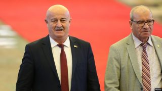 Չգիտեն՝ ինչ անեն Փաշինյանի հետ. «Հրապարակ»