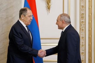 Փաշինյանը և Լավրովը քննարկել են ԵԱՏՄ շրջանակում փոխգործակցությանը, տարածաշրջանային և միջազգային անվտանգությանը վերաբերող հարցեր