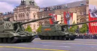 «Իսկանդերներ», «Տորնադո-Ս». Կարմիր հրապարակում ժամանակակից տեխնիկայի նմուշներ ցուցադրեցին
