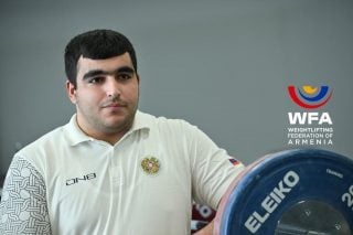 Պատանի և երիտասարդ ծանրորդներն ավարտեցին ելույթներն ԱԱ-ում