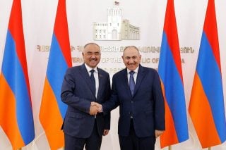 Նիկոլ Փաշինյանը հյուրընկալել է Ղրղզստանի խորհրդարանի նախագահի գլխավորած պատվիրակությանը
