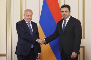Ալեն Սիմոնյանն ու Սերգեյ Կոպիրկինը քննարկել են Հայաստան-Ռուսաստան հարաբերություններին վերաբերող հարցեր