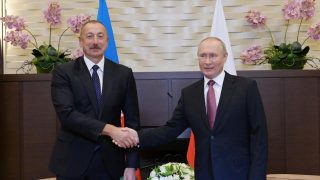 Պուտինը շնորհավորել է Ալիևին՝ մայիսի 9-ի առթիվ