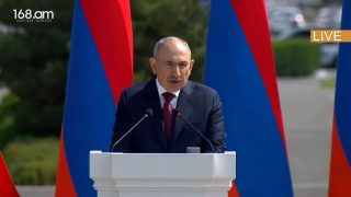 Պատերազմ չի՛ լինելու, լինելու է խաղաղություն. Փաշինյանը՝ Սարդարապատի հուշահամալիրում