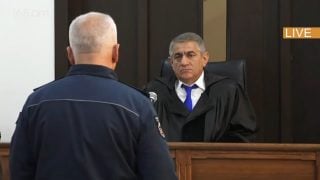 Ես հասկացա, որ իմ ձևակերպումը՝ «մահճակալների վրա» սխալ է եղել․ Վարդենիսի պետը ինձ ասեց՝ Դուք ինձ սխալ եք հասկացել․ Ազատի հրդեհի գործով վկա