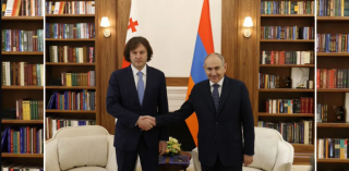 Վրաստանի հետ հարաբերությունների զարգացումը Հայաստանի արտաքին քաղա­քա­կանության առաջնահերթություններից է. Փաշինյանը՝ Կոբախիձեին
