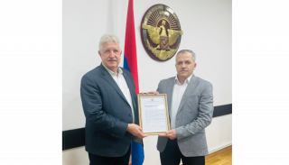 Շվեյցարիայի Ազգային խորհրդի պատգամավոր Էրիխ Ֆոնտոբելը հանդիպել է Արցախի նախագահ Սամվել Շահրամանյանի հետ