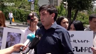 Ով չկարողացավ պաշտպանել մեր երեխաներին պետք է հեռանա. ակցիա Փաշինյանի կեցավայրի դիմաց