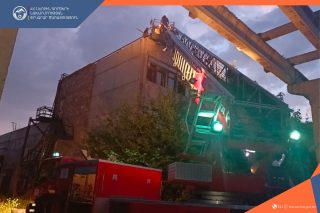 Փրկարարները ոստիկանների հետ համատեղ կանխել են քաղաքացու ինքնասպանության փորձը