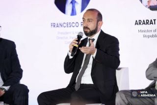 Ֆրանսիայի և Հնդկաստանի միջև ցամաքային ուղիներում Հայաստանը կարևոր դիրք ունի. խթանում ենք փոխկապակցվածության ծրագրեր. Արարատ Միրզոյան