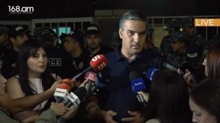 ԵՊՀ-ում ասել է, որ հանձնարարել է Կաթողիկոսի անձնական կյանքի մասին տվյալներ հավաքել. Արման Թաթոյան
