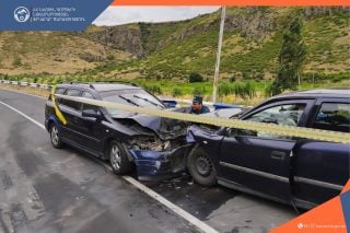 Արզական-Բջնի ավտոճանապարհին տեղի ունեցած վթարի պատճառով 6 մարդ տեղափոխվել է հիվանդանոց