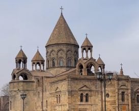 Հունիսի 30-ից հուլիսի 4-ը եկեղեցիներում կմատուցվի պատարագ՝ գերյալների ազատության, նեղյալների մխիթարության և հայրենի երկրի խաղաղության համար․ Մայր Աթոռ