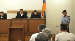 Էդ զինվորական ծառայությունից մենք էլ մի քիչ գաղափար ունենք. դատավորը՝ Ջալալ Հարությունյանի փաստաբանին