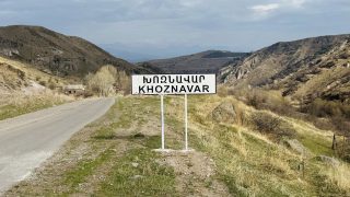 «Հայաստանը հանձնում են, իրենց քննադատողներին էլ դարձնում են ազգի թշնամի, կալանավորում, լցնում բանտերը. վաղը մենք էլ նման ելույթ ունենանք, կալանավորելու են ու ներկայացնեն՝ ազգի դավաճան». Խոզնավարի բնակիչ
