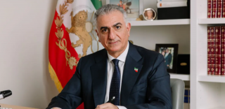 Իրանի ռեժիմը թույլ է, պառակտված և կարող է փլուզվել. Իրանի տապալված միապետի որդին դիմել է զինվորականներին