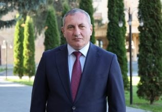 Լոռու մարզպետ Արամ Ղազարյանն ազատվել է պաշտոնից