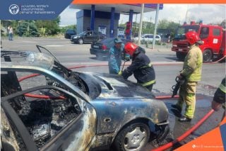 Երևանում «Mercedes-Benz» է այրվել