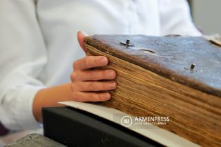 Սարգիս Շնորհալու «Մեկնութիւն յոթ Կաթողիկէ թղթոց» աստվածաբանական ձեռագիրը կգնվի և կտեղափոխվի Մատենադարան