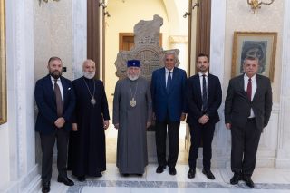 Այս ծանր ու դժվարին օրերին կարևոր է միջազգային կառույցների ու կազմակերպությունների աջակցությունն ու զորակցությունը հայ ժողովրդին․ Վեհափառը՝ Մալթայի Ինքնիշխան Մարտական Ուխտի դեսպանին