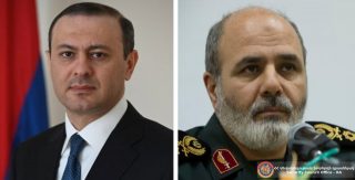 Արմեն Գրիգորյանը հեռախոսազրույց է ունեցել Իրանի գործընկերոջ հետ. Ահմադիանը վերահաստատել է Իրանի դիրքորոշումն ապաշրջափակման հարցում և աջակցություն հայտնել ՀՀ դիրքորոշմանը