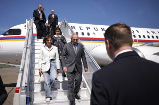 Փաշինյանի ինքնաթիռը Ադրբեջանի օդային տարածքով է մեկնել արտերկրյա այցի