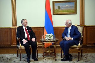 ՀՀ նախագահը և Կանադայի դեսպանը կարևորել են համատեղ հետաքրքրություն ներկայացնող ոլորտներում համագործակցության խթանման ջանքերը