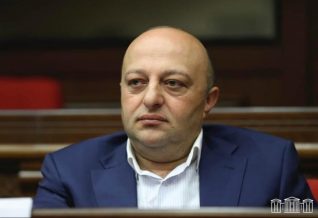 Գլխավոր դատախազությունը պատգամավոր Արթուր Սարգսյանի նկատմամբ քրեական հետապնդում հարցելու մասին միջնորդություն է ներկայացրել ԱԺ