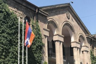 Երևանում Արցախի մշտական ներկայացուցչության շենքը հետ են պահանջում